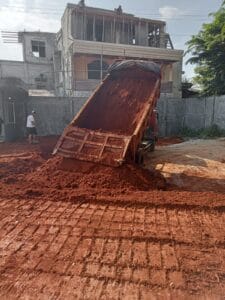 proses pengurugan tanah akarta
