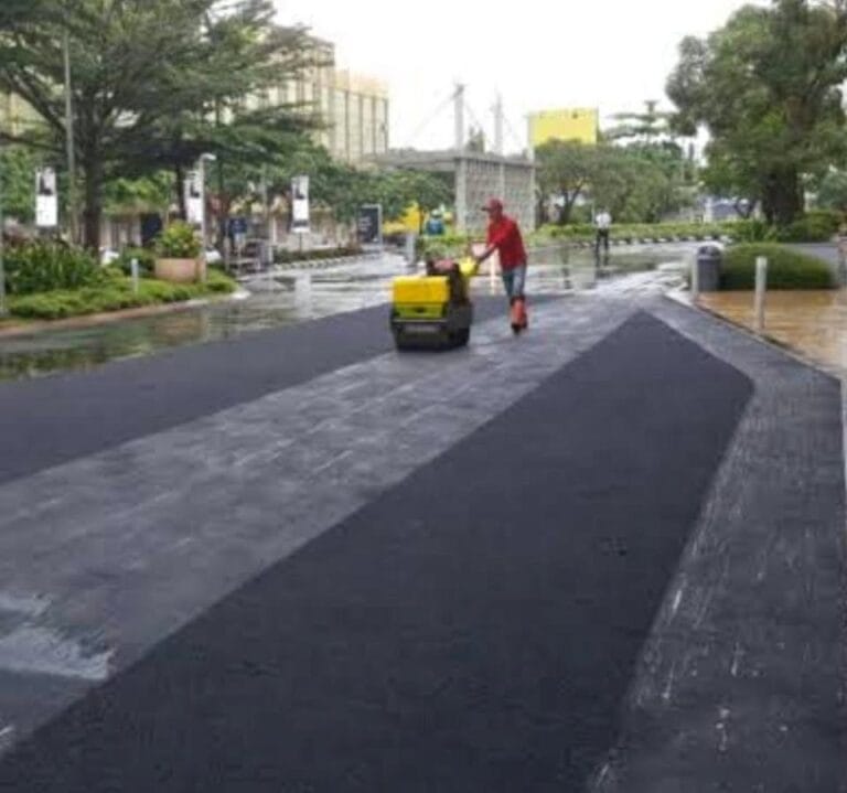 jasa pengaspalan jalan hotmix