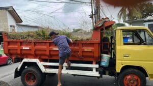 puing beton dan bata bekas renovasi
